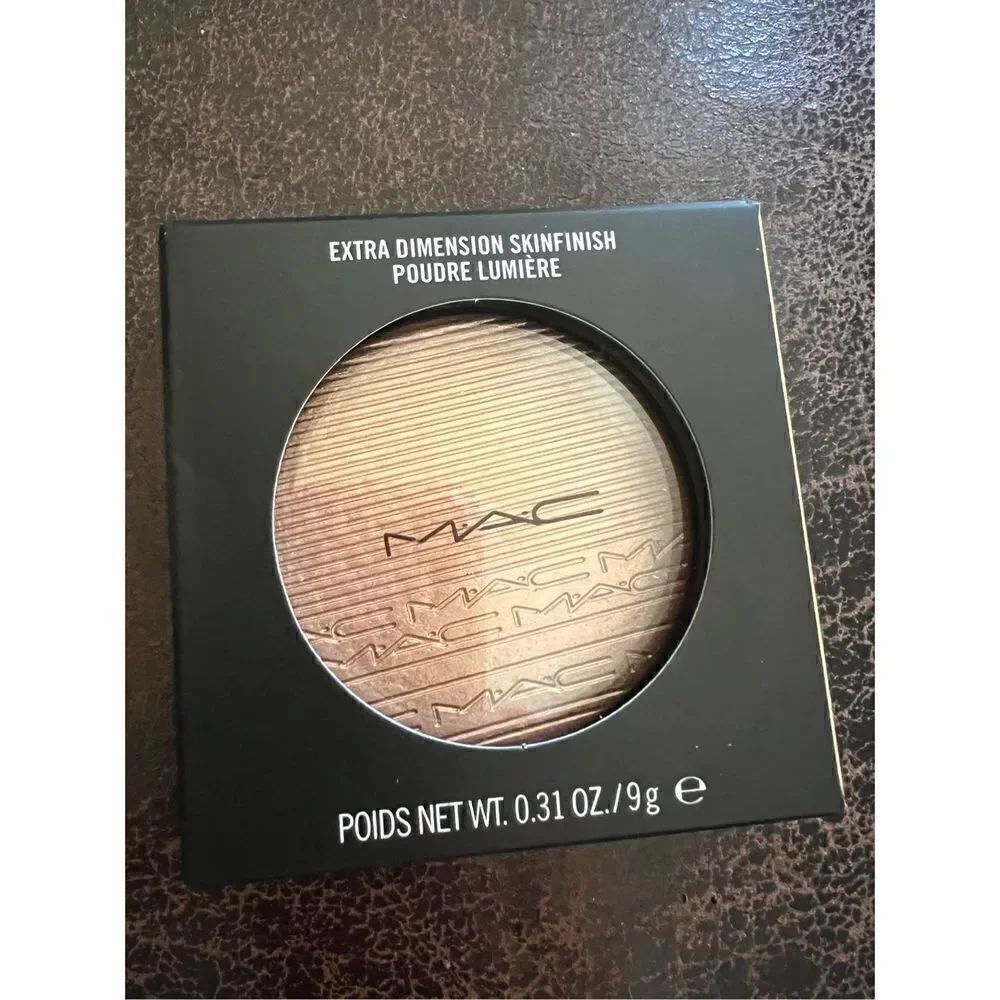 HP🥰Mac Extra Dimensions Skin Finish Superb! - Picture 4 of 6